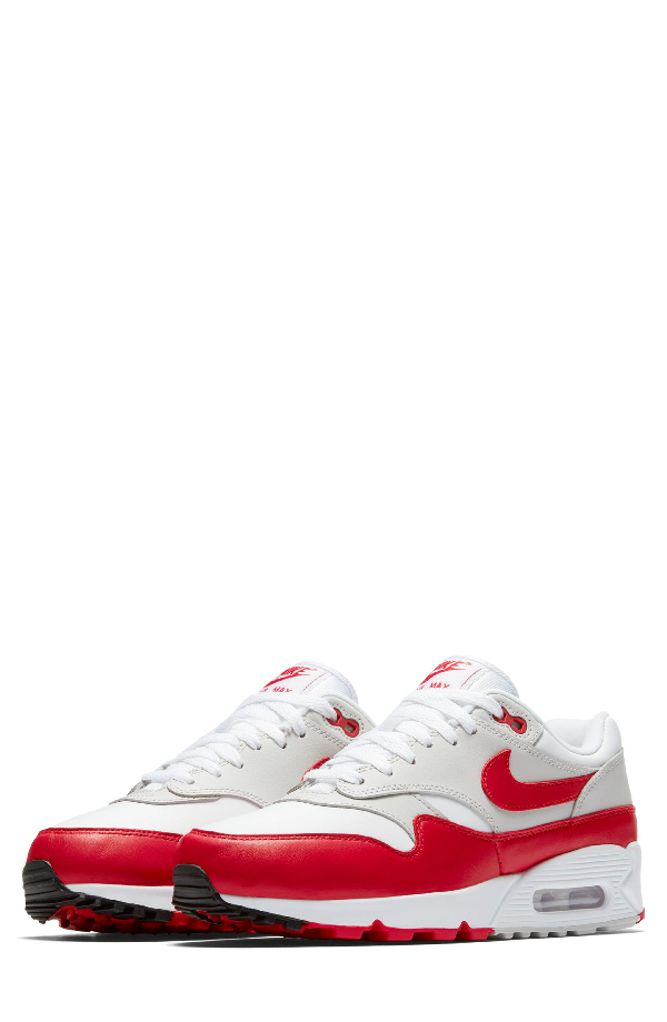 nike air max 90 parachute beige