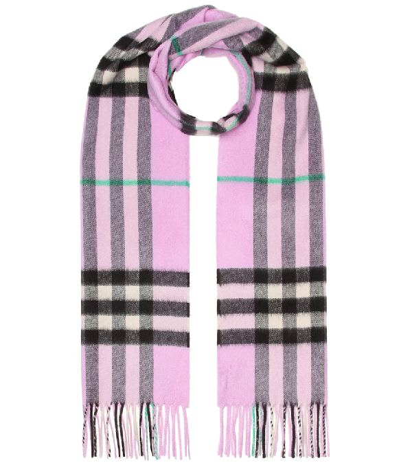 Burberry The Classic Check Cashmere Scarf In Purple | ModeSens