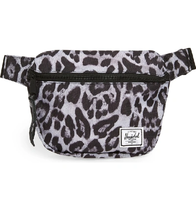 Herschel Supply Co Fifteen Belt Bag - Black In Snow Leopard