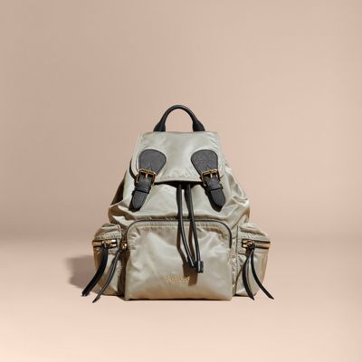 the medium rucksack in technical nylon and leather