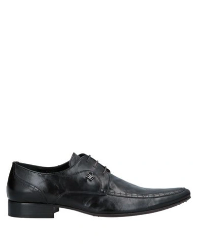 Eveet Lace-up Shoes In Black