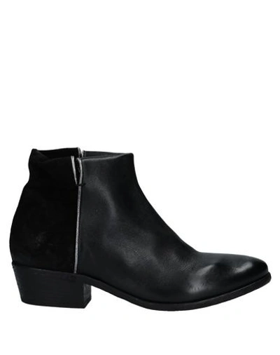 Jfk Ankle Boot In Black