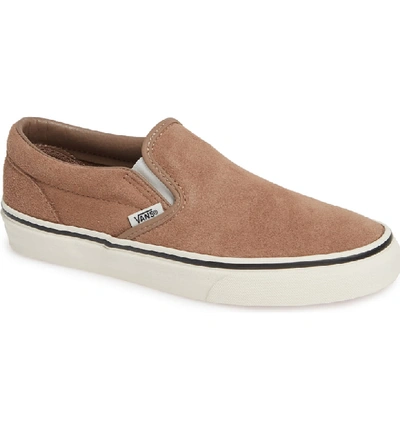 Vans Classic Slip-on Sneaker In Woodsmoke/ Marshmallow