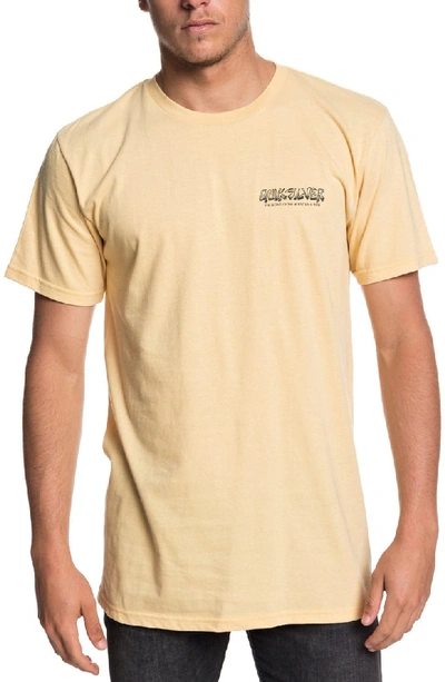 Quiksilver Og Mountain & Wave Graphic T-shirt In Sahara Sun
