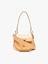 Chloé Nude Tess Leather Shoulder Bag In Neutrals