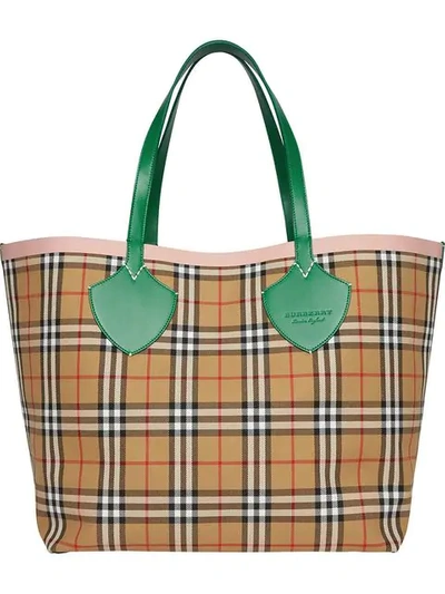 Burberry The Giant Reversible Tote In Vintage Check In Palm Green/pink Apricot