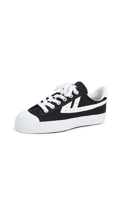 Wos33 Classic Sneakers In Black/white