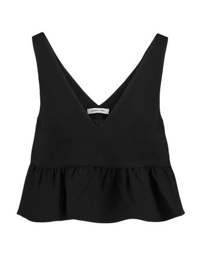 Elizabeth And James Top In Black