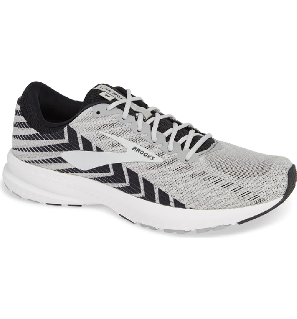 brooks launch 6 m