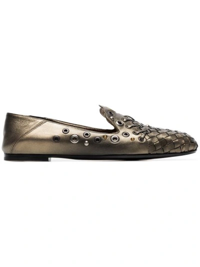 Bottega Veneta Metallic Eyelet Detail Woven Leather Pumps In Platinum