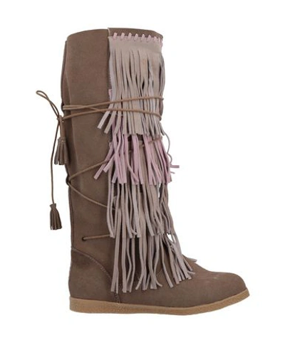 Colors Of California Boots In Camel