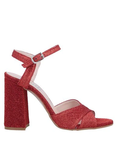 Estelle Sandals In Red