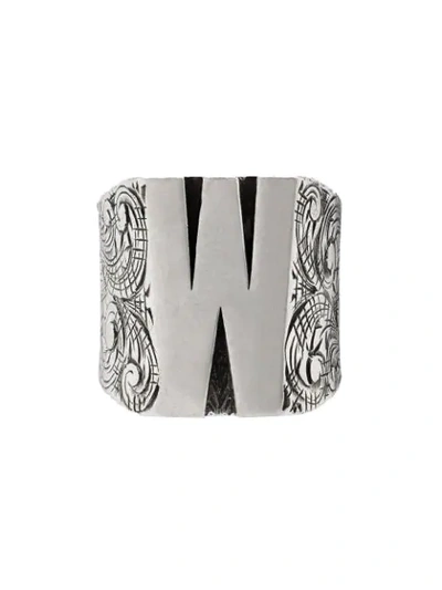 Gucci 字母“w”造型纯银戒指 In Silver
