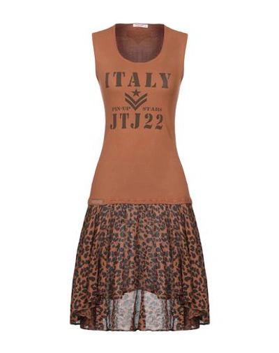 Pin Up Stars Short Dress In Brown