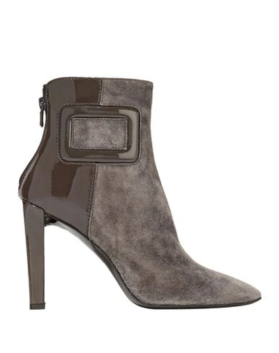 Roger Vivier Ankle Boot In Lead