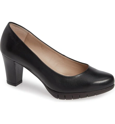 Wonders I-6053 Pump In Black Leather