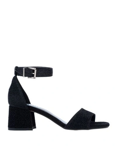 Estelle Sandals In Black