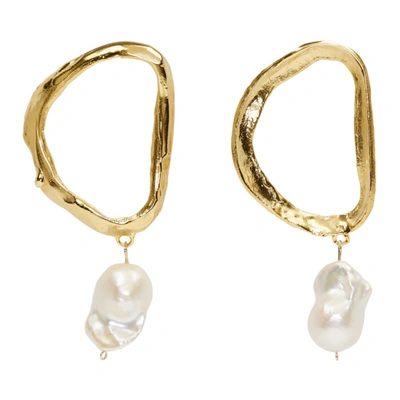 Alighieri Dante's Shadow 24kt Gold-plated Bronze Earrings With Baroque Pearls In Gold,pearl