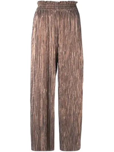 Alice And Olivia Elba Metallic Plisse Pull-on Cropped Wide-leg Pants In Gold