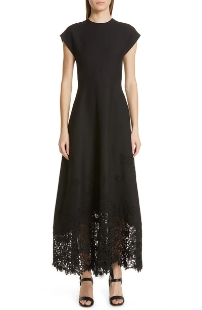Valentino Short-sleeve Crepe Couture Macrame-hem Gown In Nero