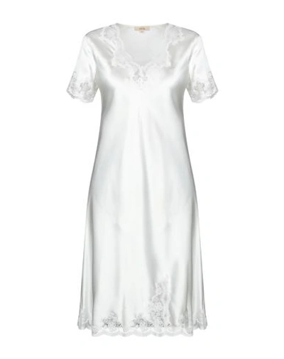 Vivis Nightgown In Ivory