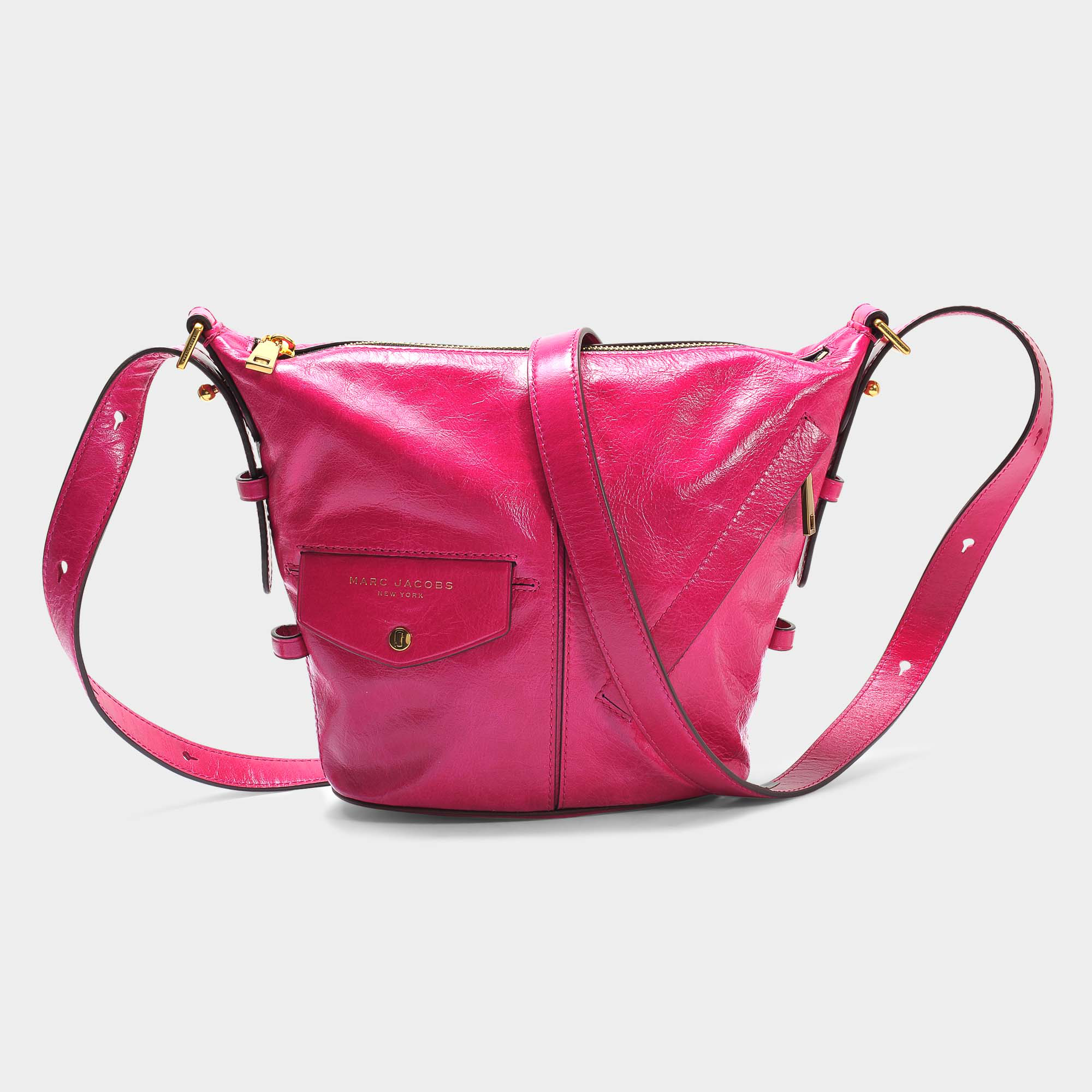 marc jacobs the sling bag