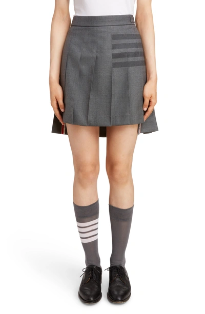 Thom Browne 4-bar Pleated Twill Miniskirt In Med Grey