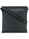 Bottega Veneta Nero Intrecciato Large Messenger Bag In Black