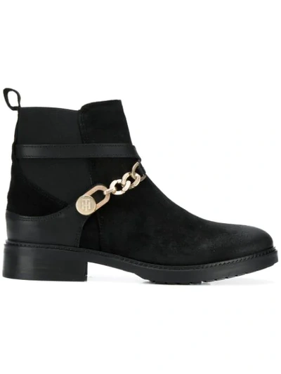 Tommy Hilfiger Chain Embellished Ankle Boots In Black
