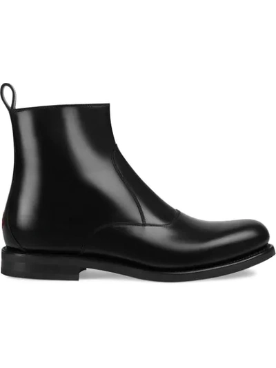 Gucci Bee Detailed Chelsea Boots In Black
