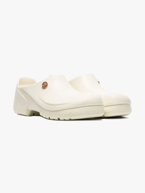 032c clogs