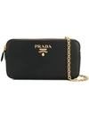 Prada Mini Schultertasche In Black