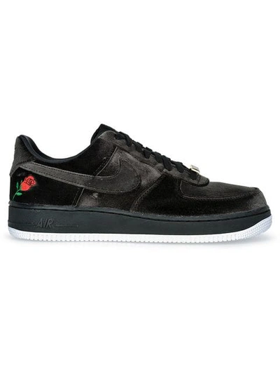 Nike Air Force Sneakers In Black