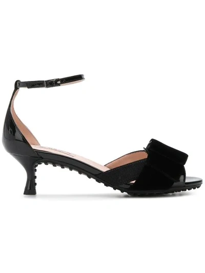 Tod's Sandals With A Bow Ribbon Detail In Black