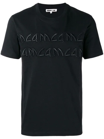 Mcq By Alexander Mcqueen T-shirt Mit Logo-stickerei In Black