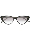 Cutler And Gross Cat Eye Sunglasses In 黑色