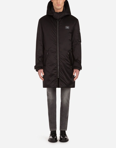 Dolce & Gabbana Satin Parka With Hood And Logo Plate In Black