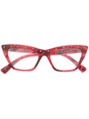 Valentino Garavani Valentino Eyewear 镶嵌猫眼框眼镜 - 红色 In Red