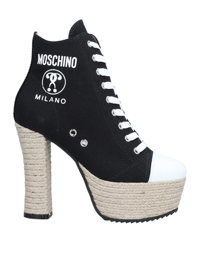 Moschino Ankle Boots In Black