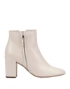 Rodo Ankle Boots In Ivory