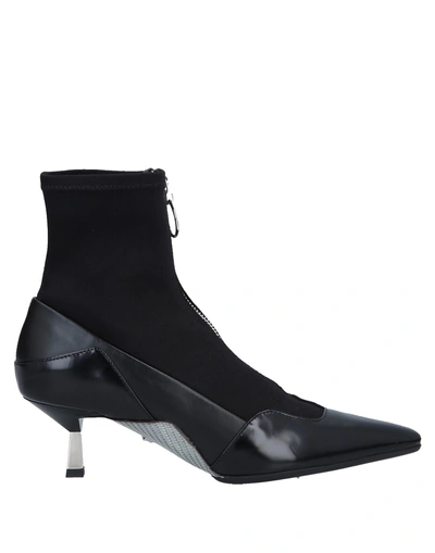 Versace Ankle Boot In Black