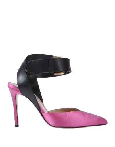 Space Style Concept Pump In Fuchsia