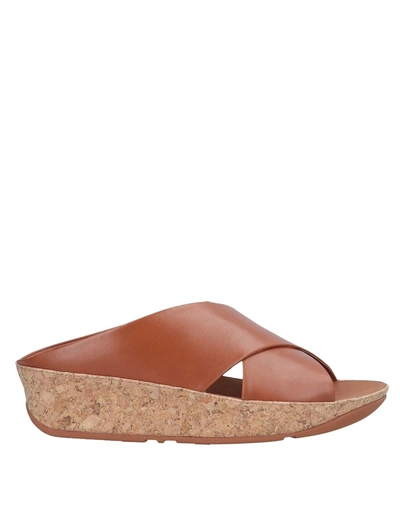 Fitflop Sandals In Brown