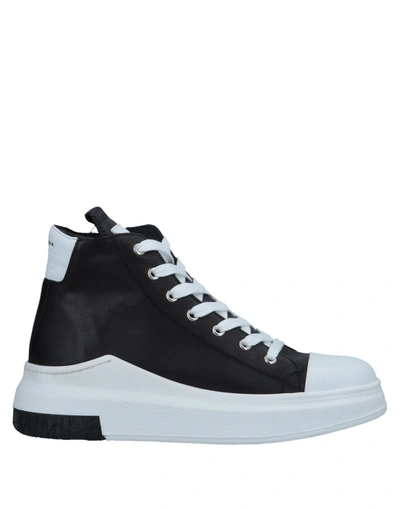 Cinzia Araia Sneakers In Black