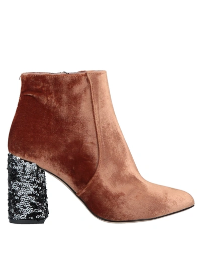 Bams Ankle Boot In Rust