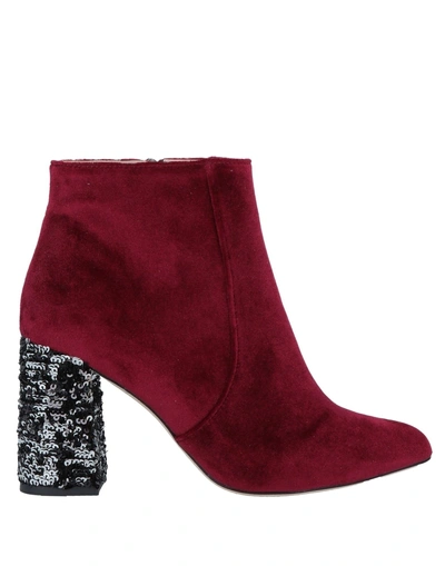 Bams Ankle Boot In Maroon