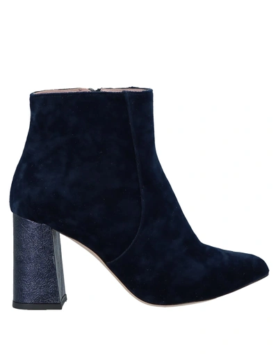 Bams Ankle Boot In Blue