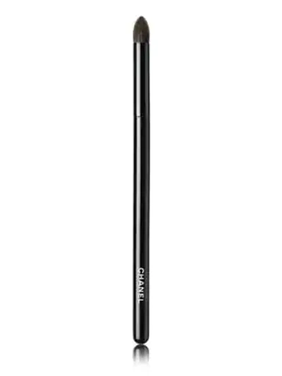 Chanel Eyeshadow-blending Brush