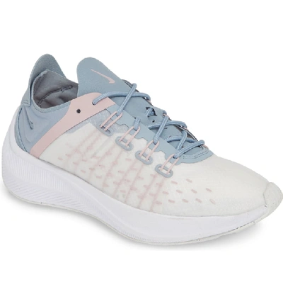Nike Women's Future Fast Racer Low-top Sneakers In Platinum Tint/ Obsidian/ White