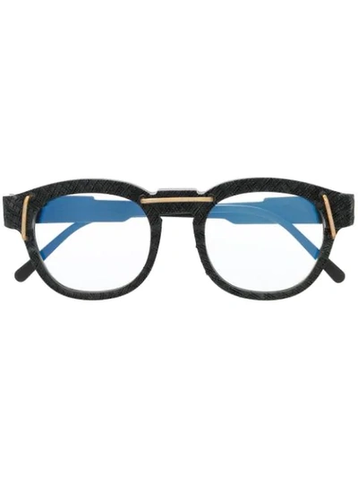 Kuboraum Textured Frame Glasses In 黑色